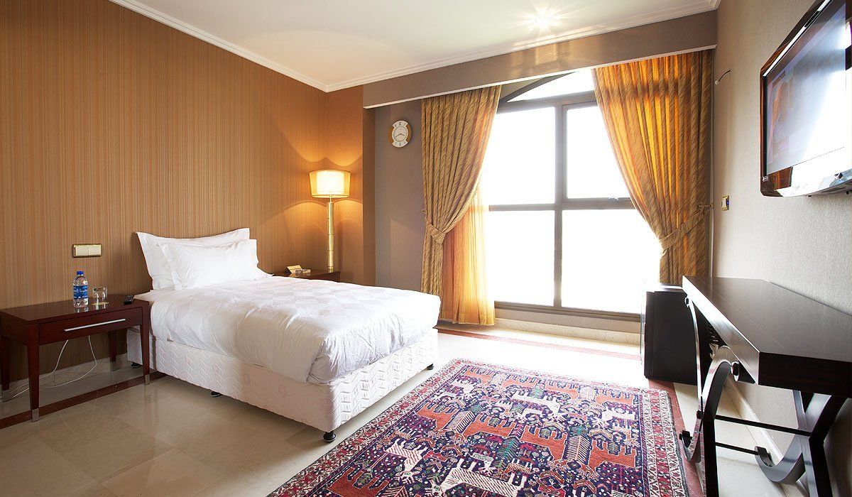 Single bed room hotel , iran hotel room, tehran hotel room