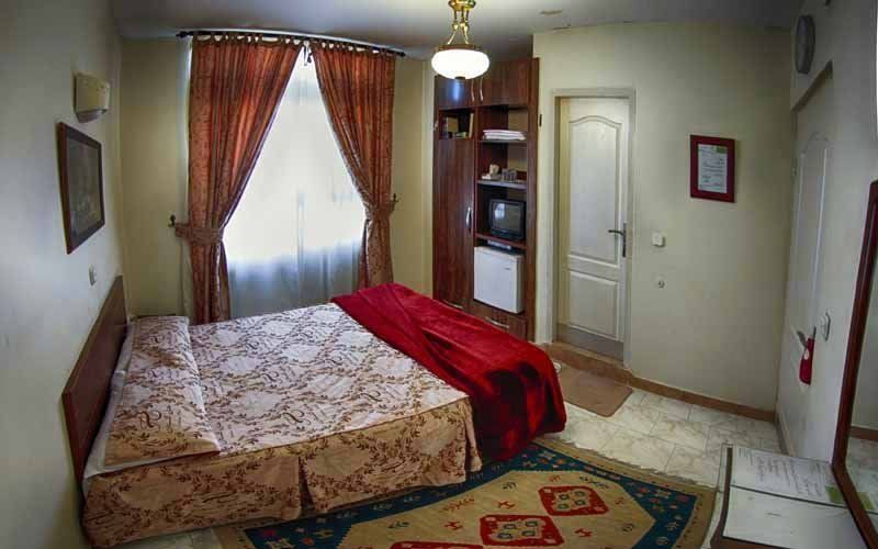 Tehran Golestan Hotel ,ehran hotels, iran hotels  ,1 star hotels in tehran