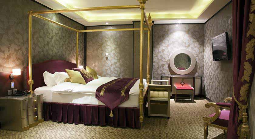 Luxury Three Beds Room,Tehran Grand Hotel 1 ,Tehran hotels, iran hotels , 4 star hotel in tehran