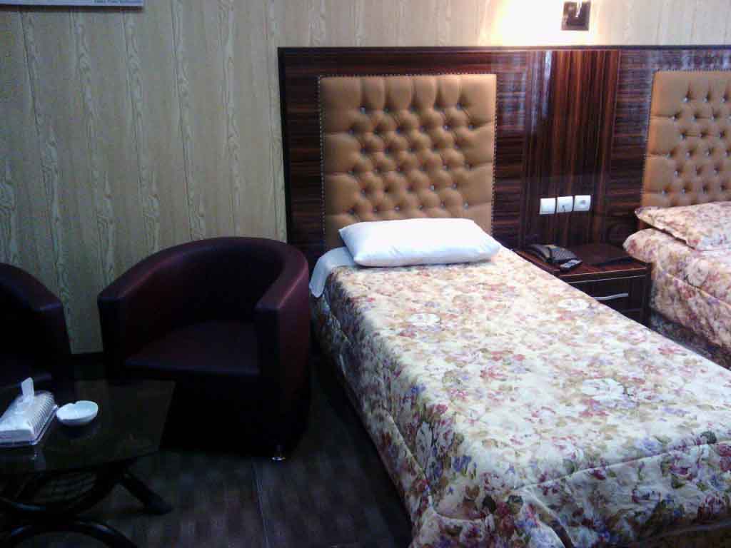 Single Bed Room, Tehran Hafez Hotel ,Tehran hotels, iran hotels , 2 star hotels in tehran
