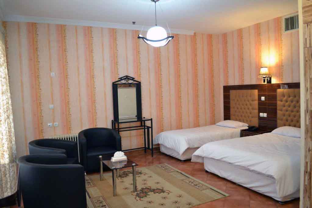 Three Beds Room, Tehran Hafez Hotel ,Tehran hotels, iran hotels , 2 star hotels in tehran