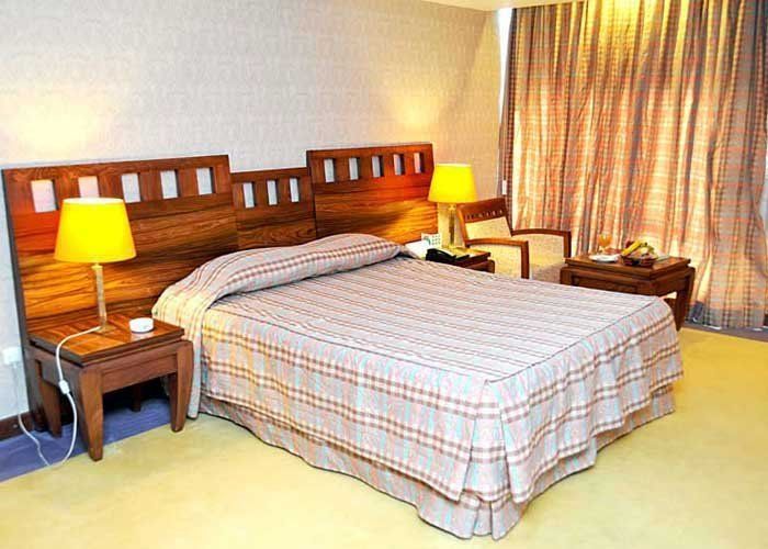 Tehran Homa Hotel ,Tehran hotels, iran hotels , 5 star hotel in tehran