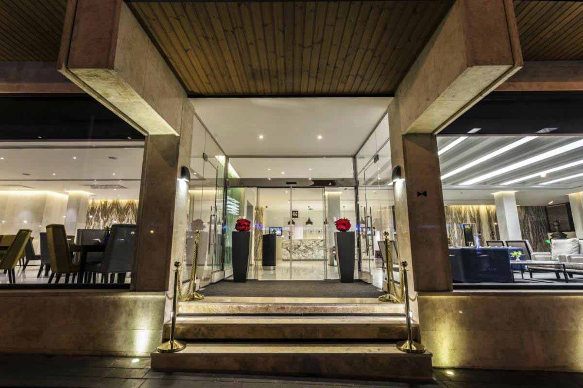 Tehran Howeyzeh Hotel ,Tehran hotels, iran hotels  ,4 star hotel in tehran