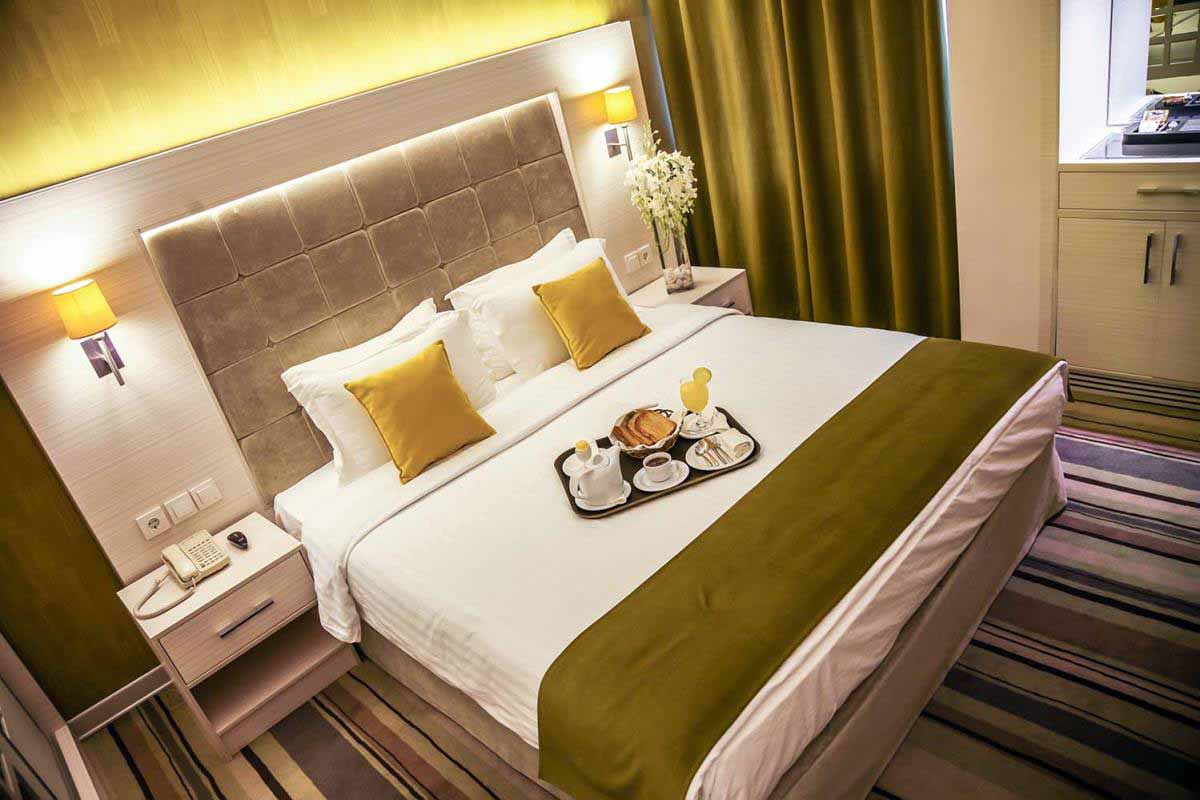 Tehran Howeyzeh Hotel ,Tehran hotels, iran hotels  ,4 star hotel in tehran