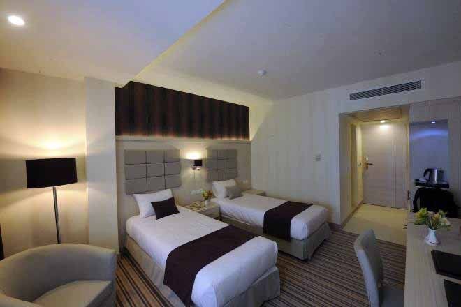 Tehran Howeyzeh Hotel ,Tehran hotels, iran hotels  ,4 star hotel in tehran