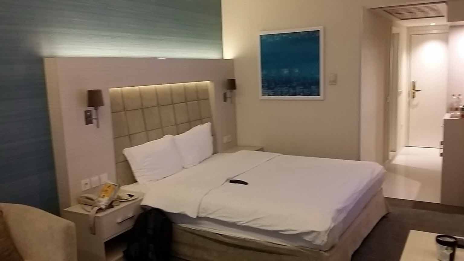 Tehran Howeyzeh Hotel ,Tehran hotels, iran hotels  ,4 star hotel in tehran