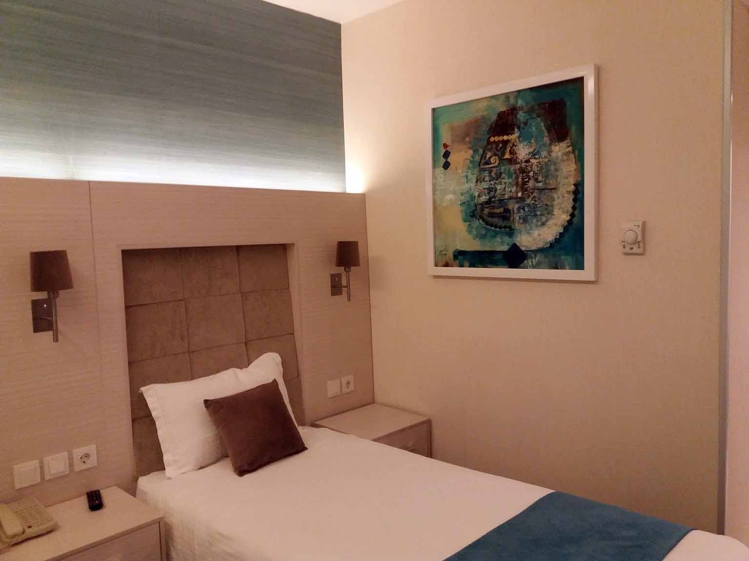 Tehran Howeyzeh Hotel ,Tehran hotels, iran hotels  ,4 star hotel in tehran