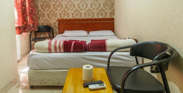 Three beds room hotel , iran hotel room, tehran hotel room