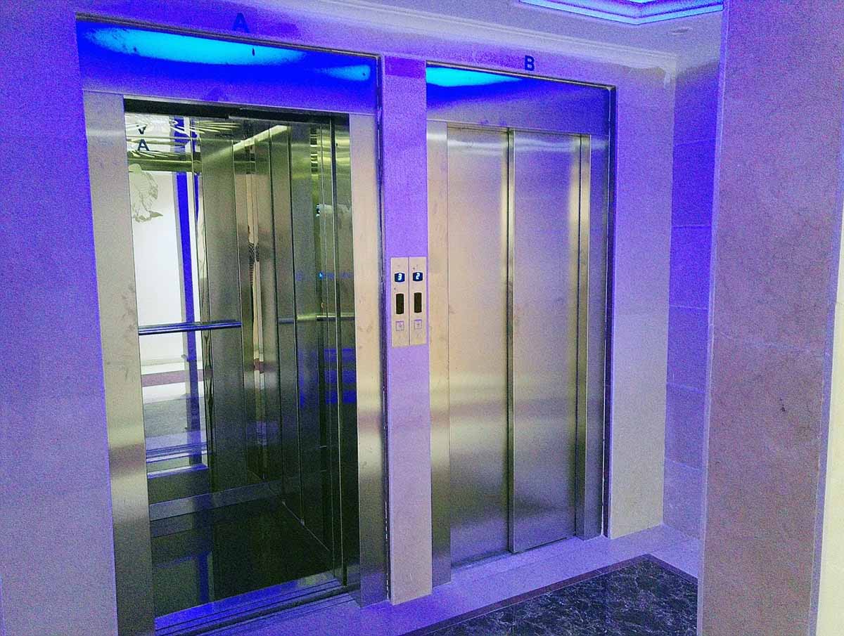 Tehran Khayyam Hotel ,Tehran hotels, iran hotels , 2 star hotels in tehran