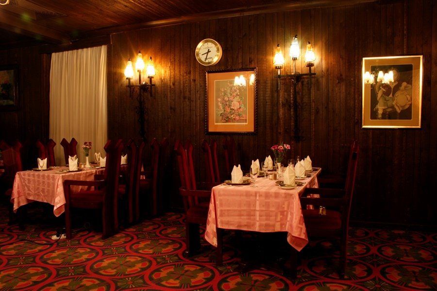 Tehran Lale Hotel,Tehran hotels, iran hotels ,5 star hotel in tehran