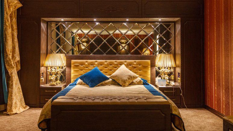 Tehran Lale Hotel,Tehran hotels, iran hotels ,5 star hotel in tehran