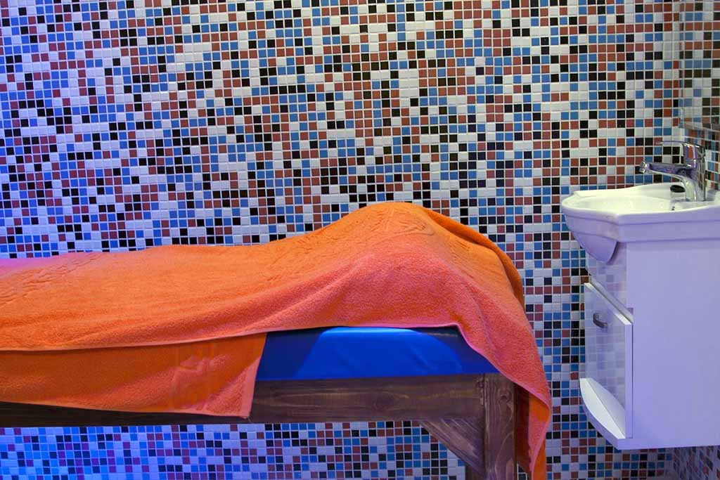 Tehran Marlik Hotel ,Tehran hotels, iran hotels  ,4 star hotel in tehran