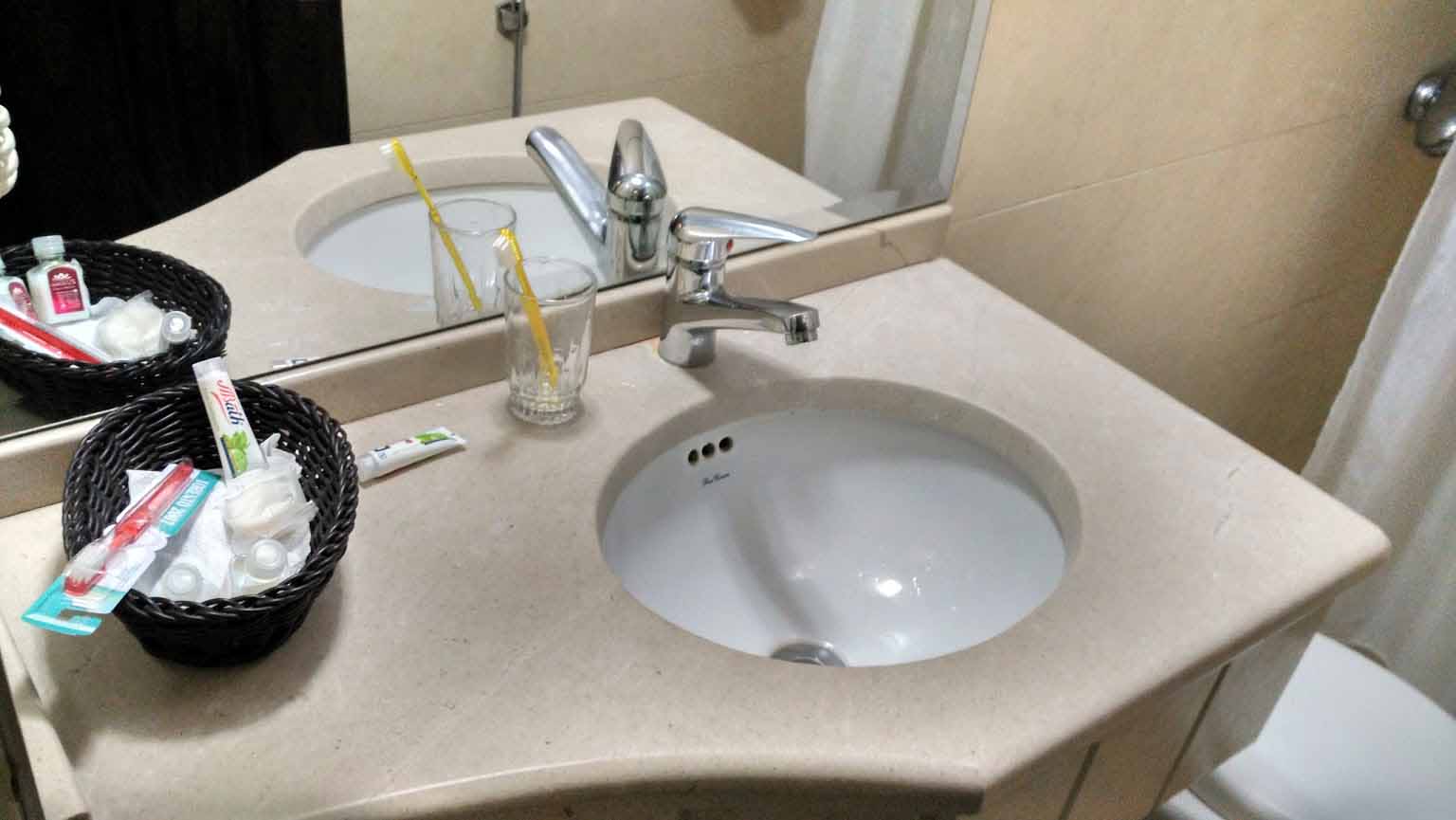 Tehran Marlik Hotel ,Tehran hotels, iran hotels  ,4 star hotel in tehran