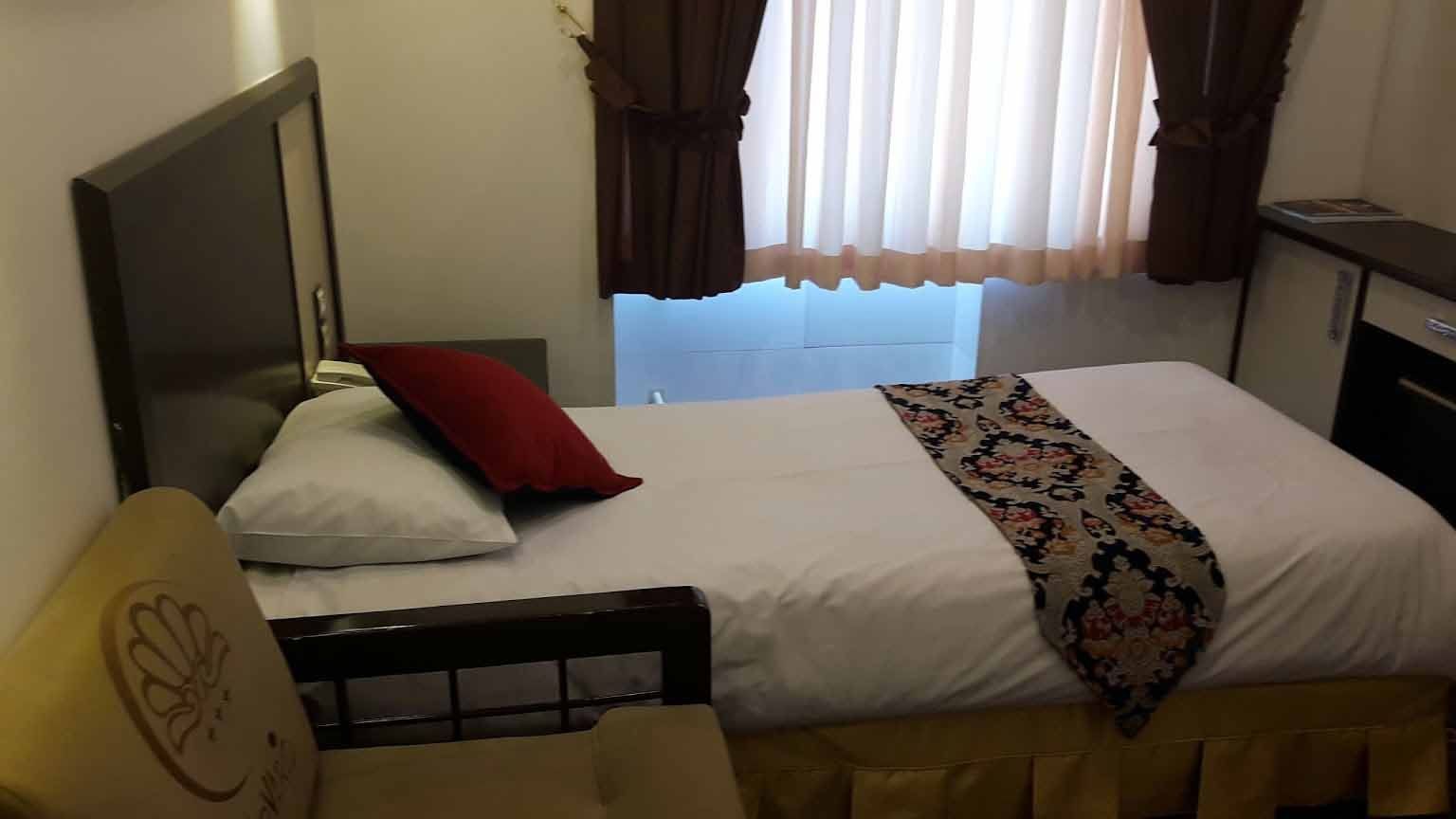 Single Bedroom,Tehran Morvarid Hotel ,Tehran hotels, iran hotels  ,3 star hotel in tehran