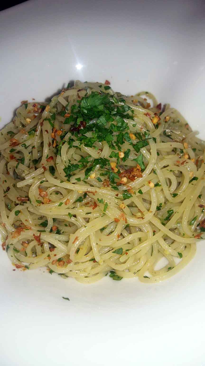 Tehran Niloo Hotel ,Tehran hotels, iran hotels , 4 star hotels in tehran