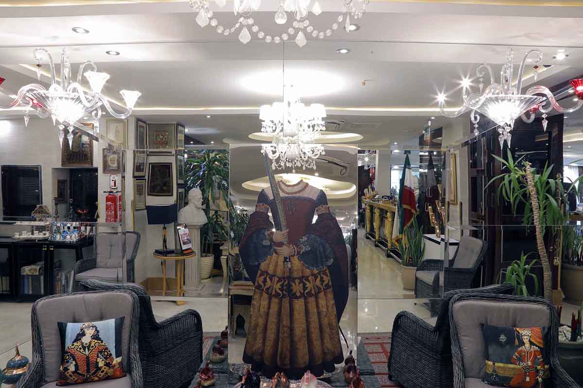 Tehran Niloo Hotel ,Tehran hotels, iran hotels , 4 star hotels in tehran