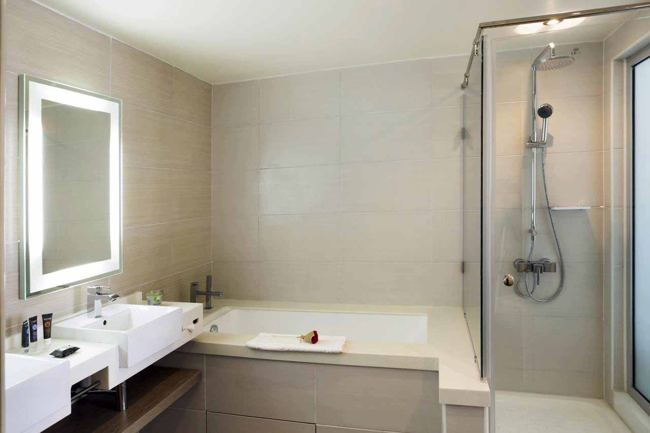 Tehran Novotel Airport Hotel,Tehran hotels, iran hotels  ,5 star hotel in tehran