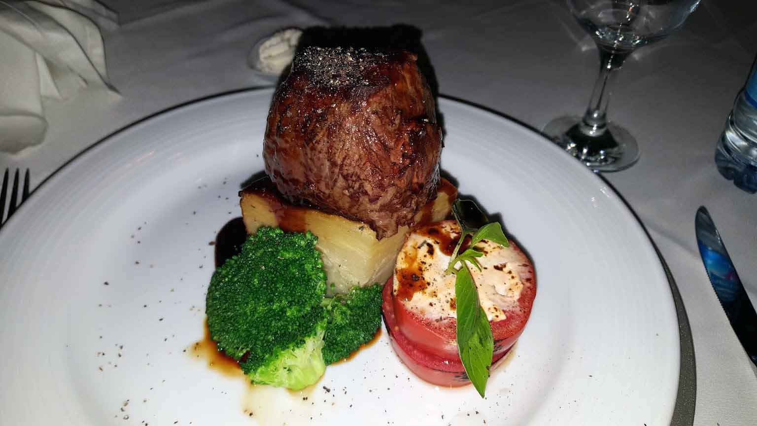 Tehran Ramtin Hotel ,Tehran hotels, iran hotels , 4 star hotels in tehran