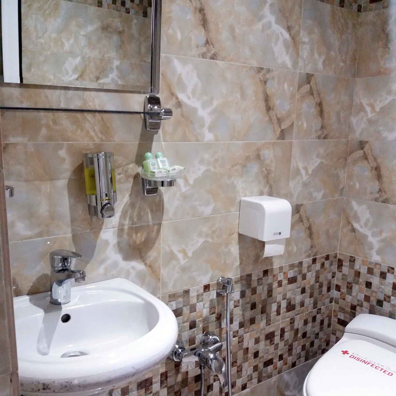 Tehran Saadi Hotel ,Tehran hotels, iran hotels 2, star hotel in tehran