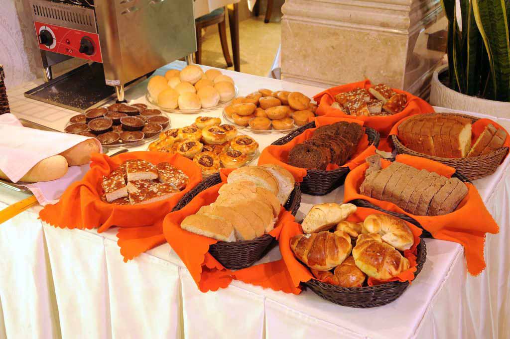 Tehran Simorgh Hotel ,Tehran hotels, iran hotels  ,4 star hotel in tehran