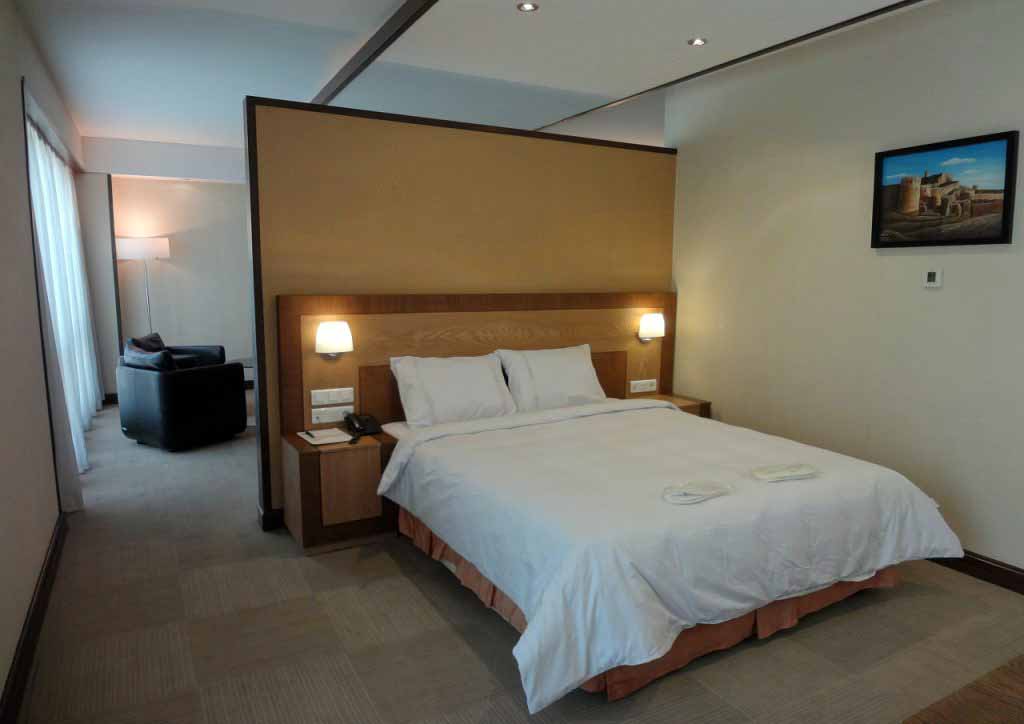 Tehran Simorgh Hotel ,Tehran hotels, iran hotels  ,4 star hotel in tehran