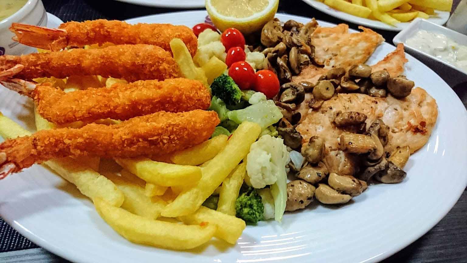 Tehran Simorgh Hotel ,Tehran hotels, iran hotels  ,4 star hotel in tehran