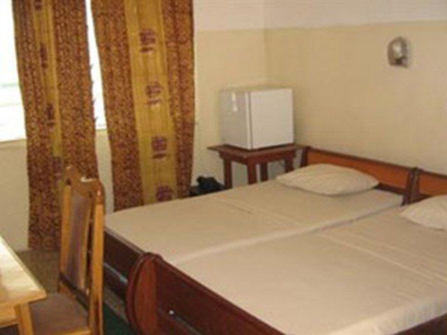 Two beds room hotel , iran hotel room, tehran hotel room