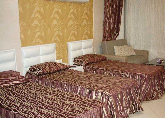 3 beds room , iran hotel room, tehran hotel room