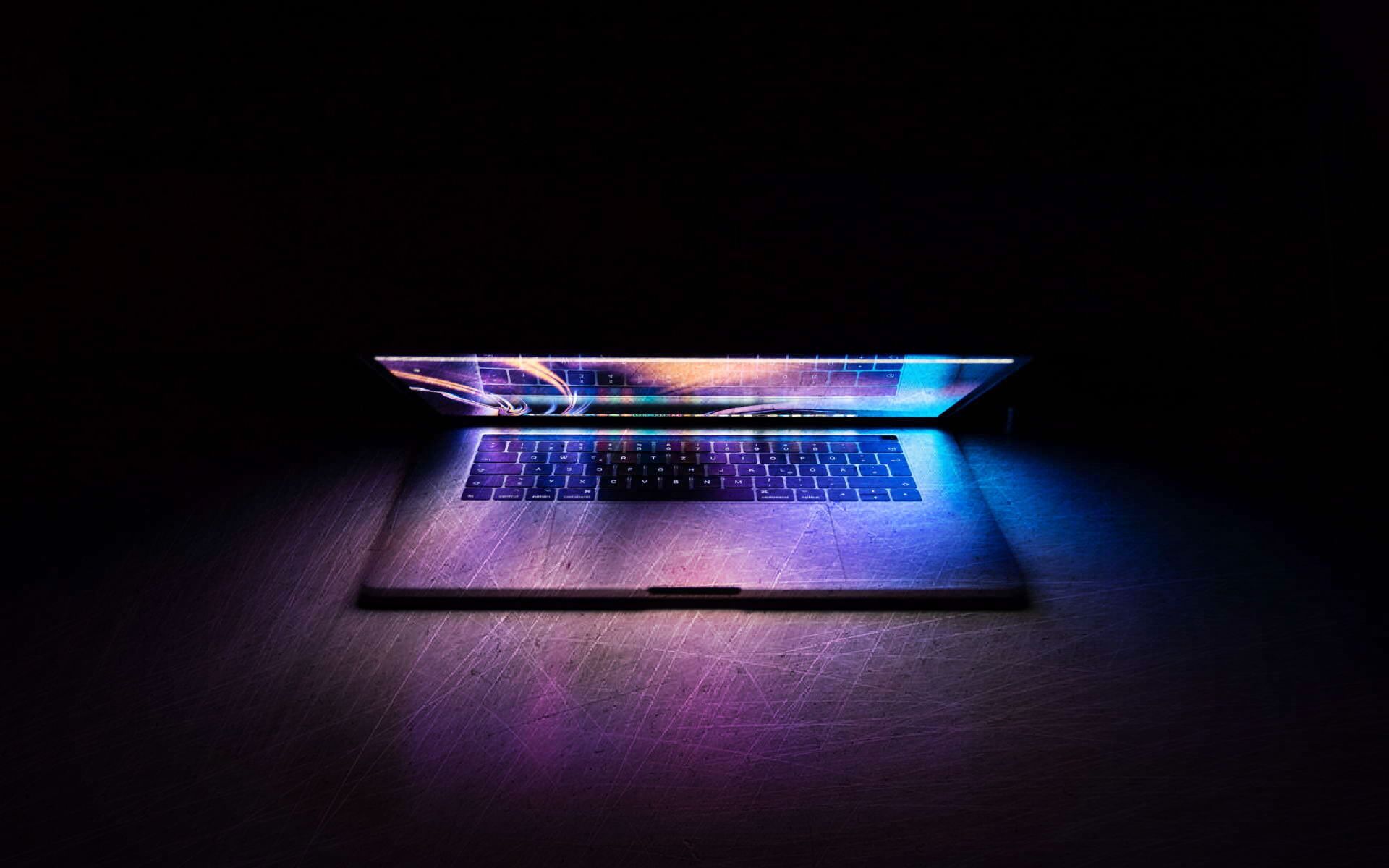 Laptop & Desktop Computers