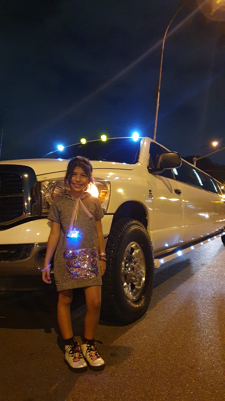 Aluguel de Limousine - Festa Infantil