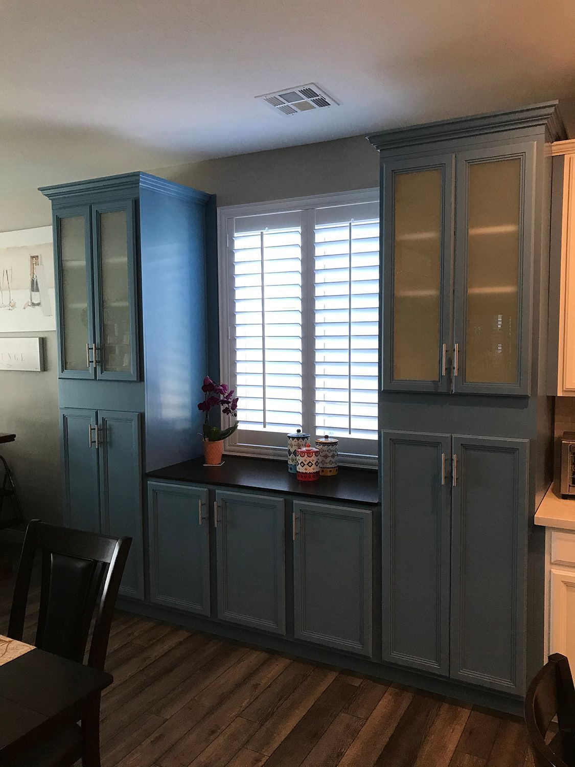 cabinet services 221