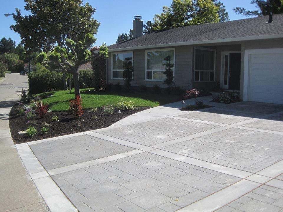 Concrete driveway installation in Martinez California