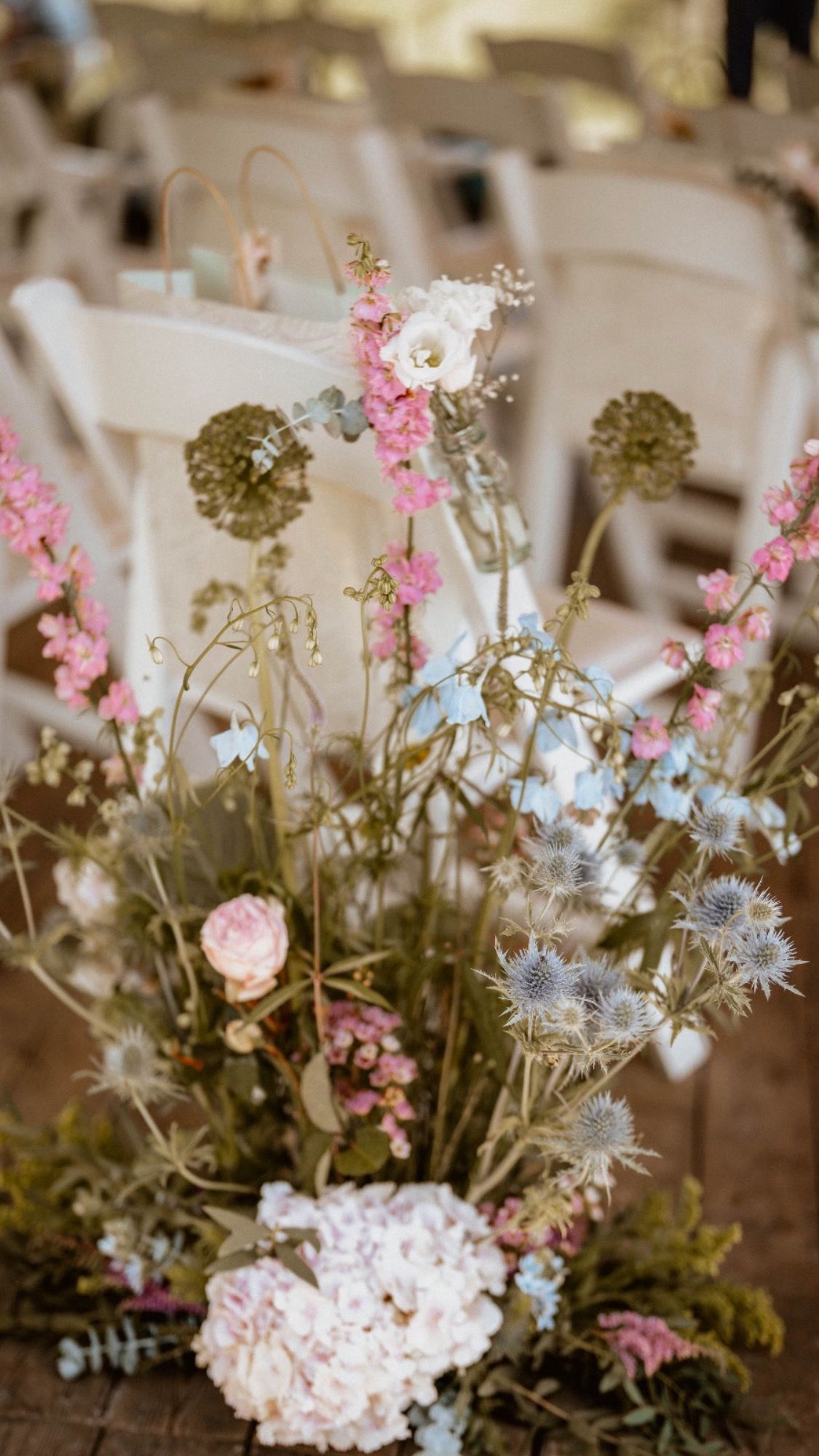 Prachtige bloemenstyling van Marlou & Bloemen 