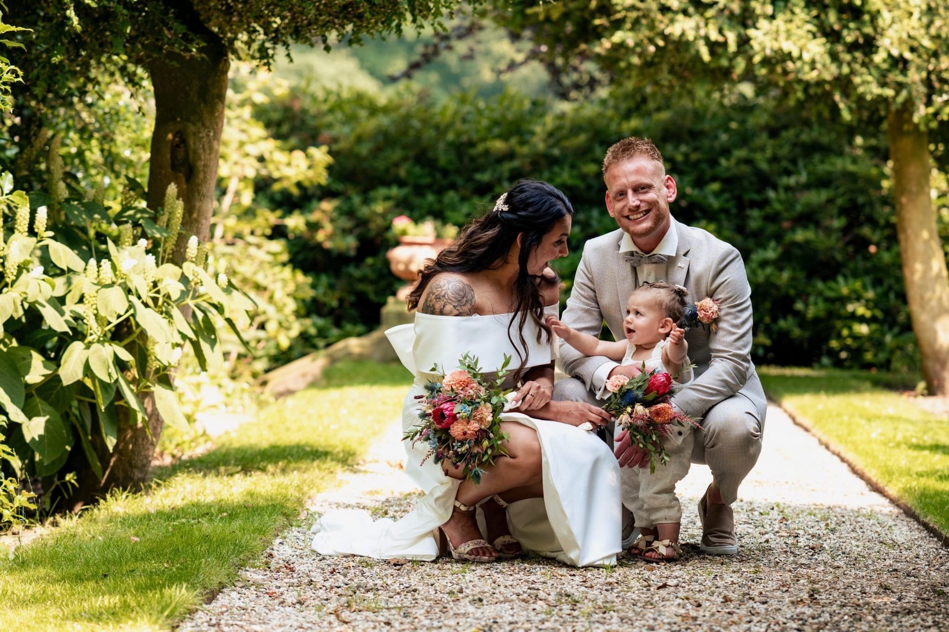 Prachtig bruidsboeket van Marlou & Bloemen 