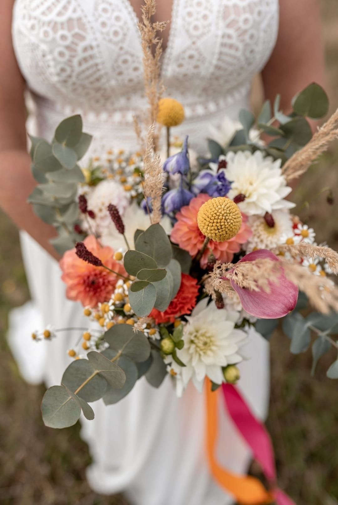 Prachtig bruidsboeket van Marlou & Bloemen 