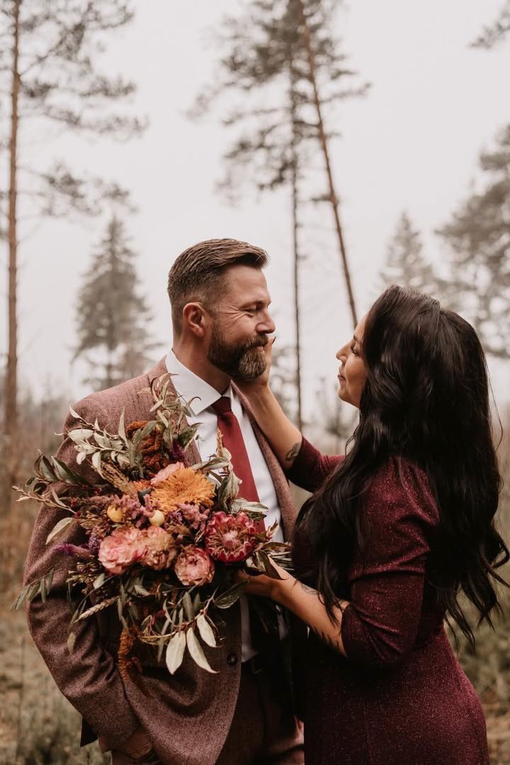 Prachtig bruidsboeket van Marlou & Bloemen 
