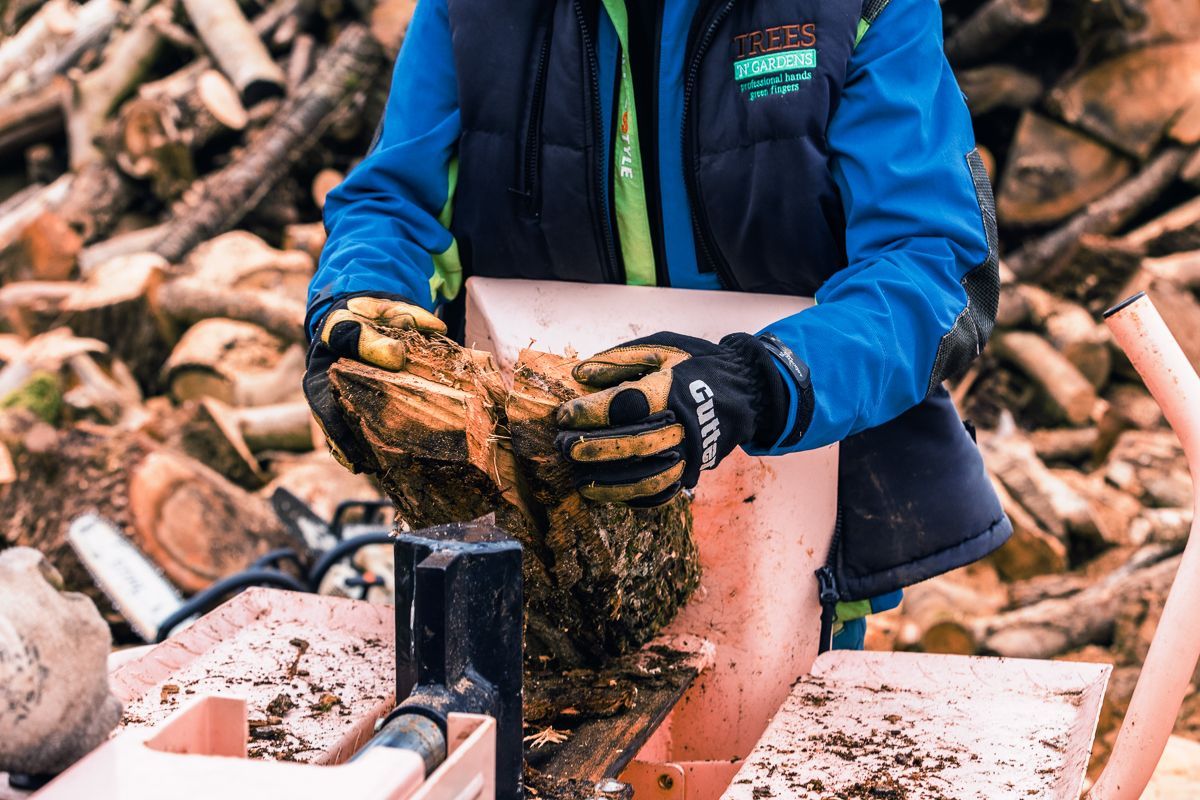 Quality Log Sales and Splitting Services
