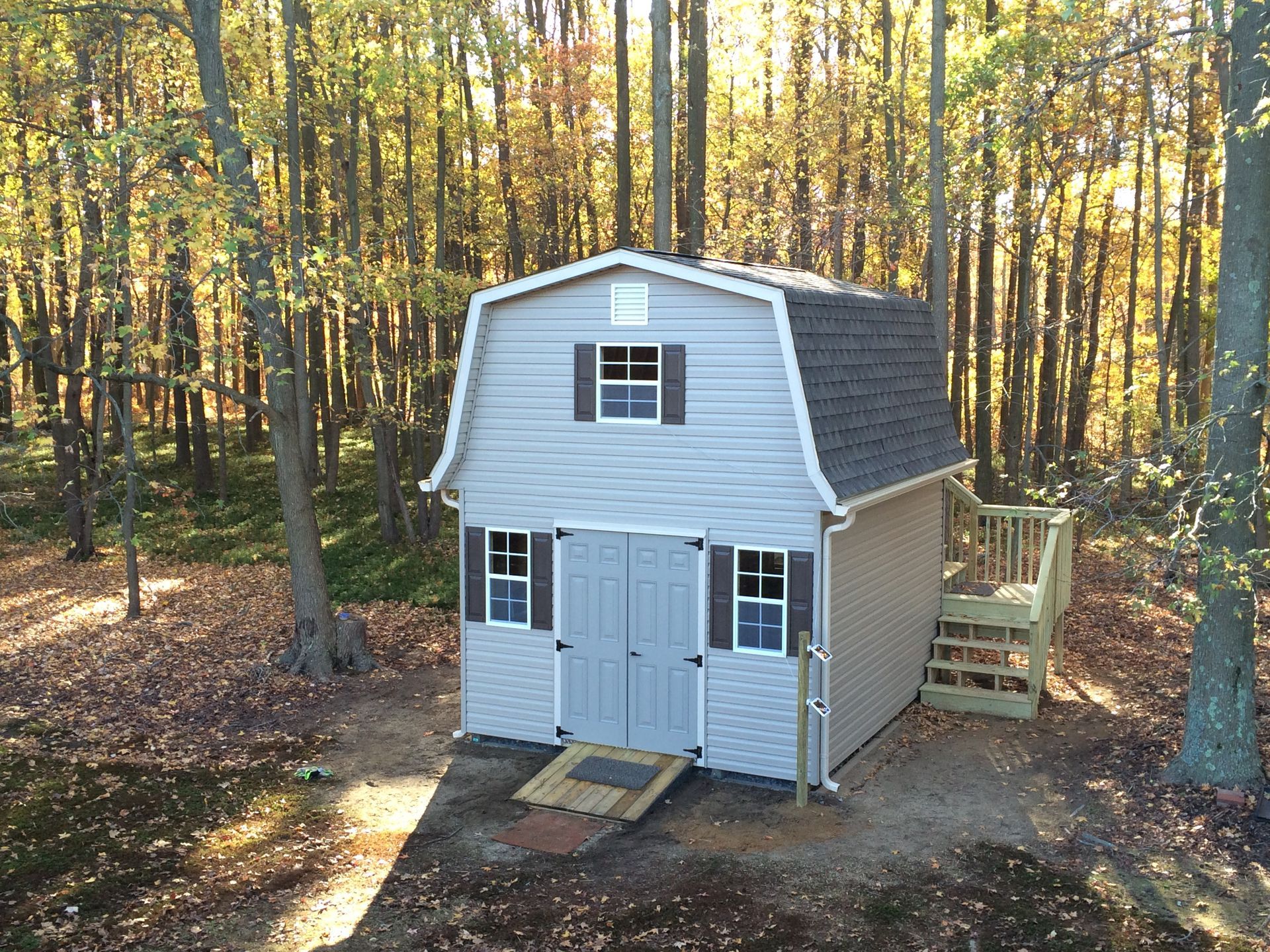 grey garden dutch barn
