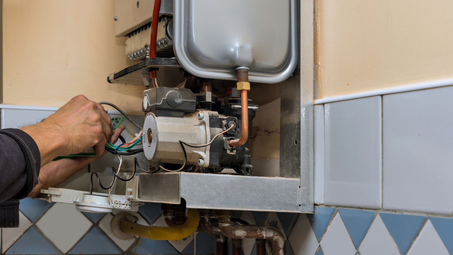 ROCKET CITY PLUMBING LLC | Water Heater Services