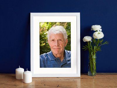 Winnipeg funeral home-(current services)