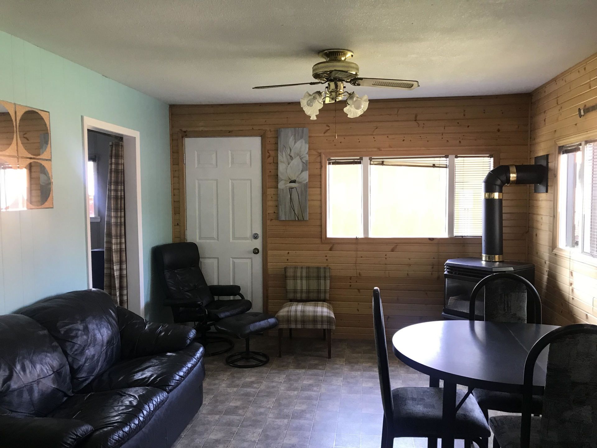 Cabins Little Pine Lodge Chitek Lake, Saskatchewan