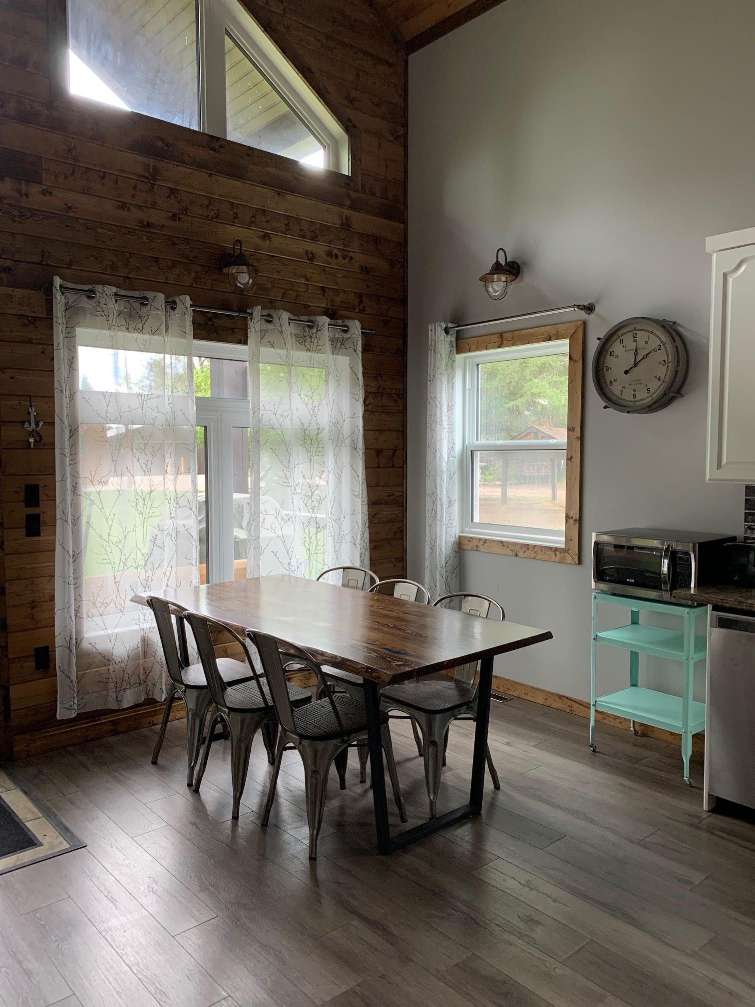 Cabins Little Pine Lodge Chitek Lake, Saskatchewan