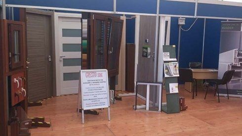 Esposizione infissi in fiera