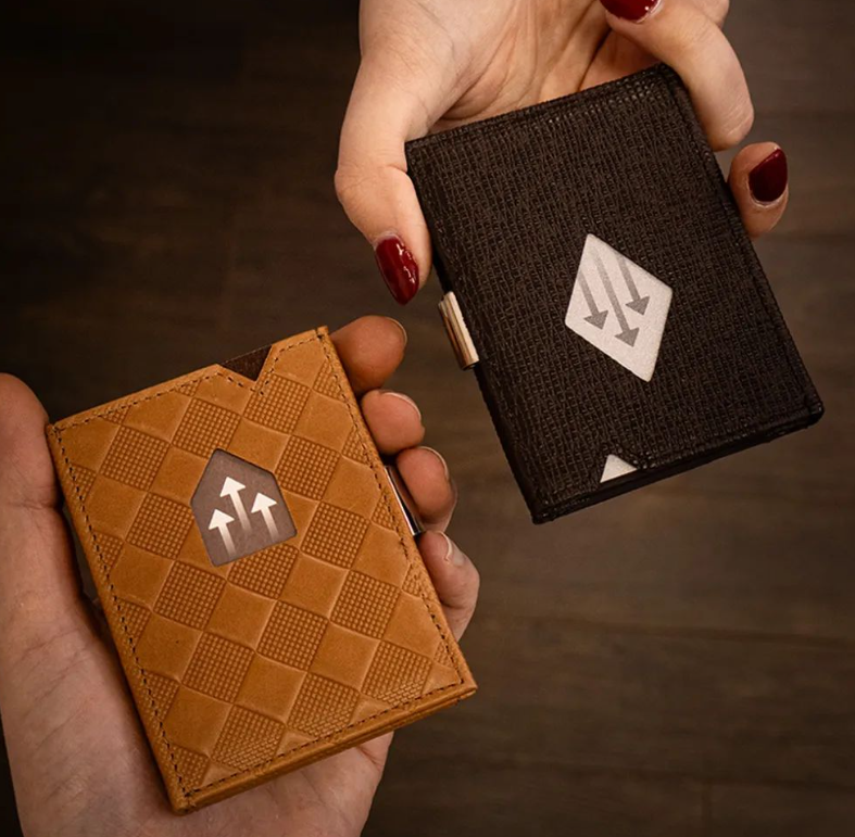 Carteiras com acesso fácil a cartões com padrões da Exentri