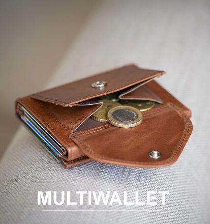 carteira castanha com moedas MULTIWALLET