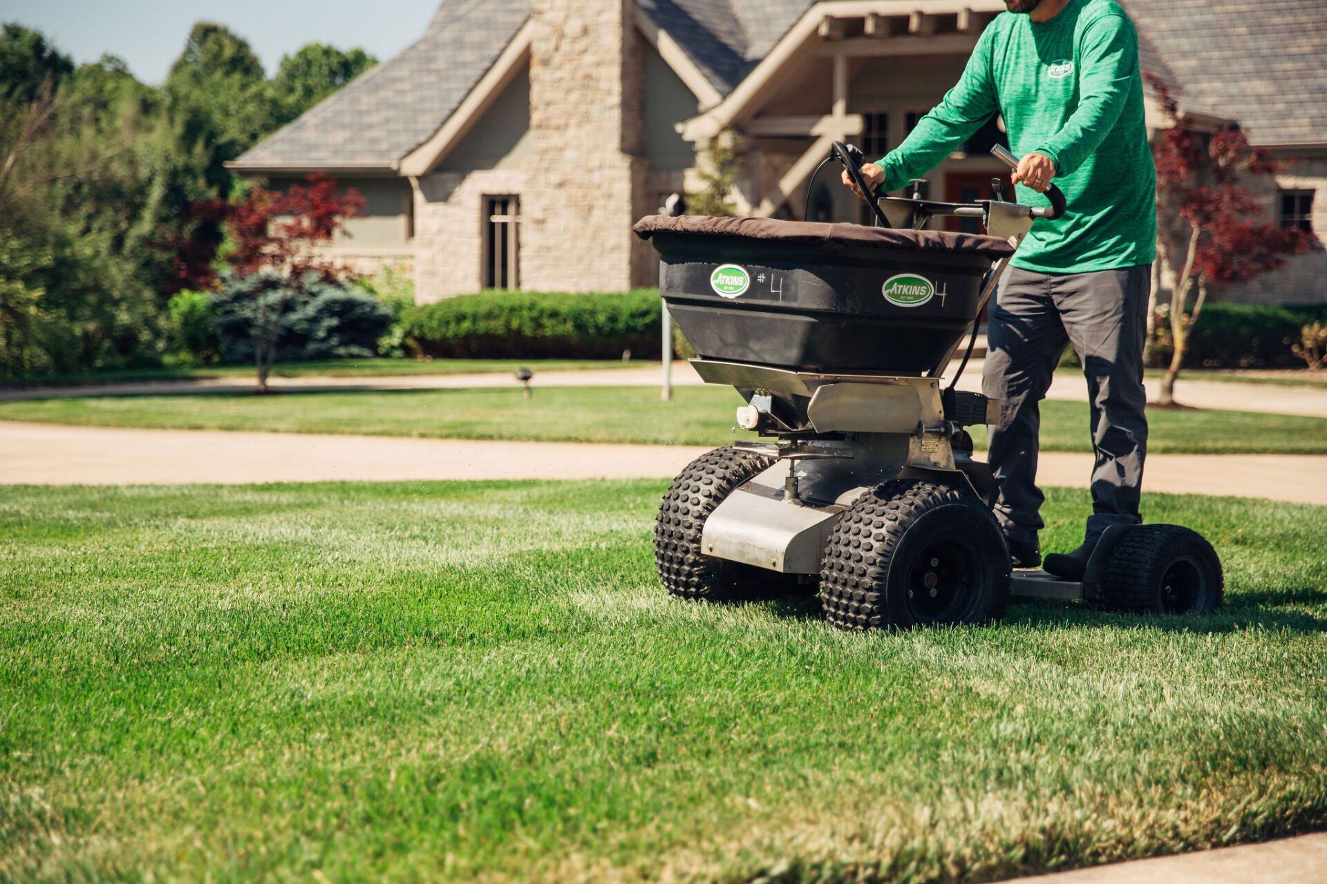Atkins Fertilizes Lawns Across Mid-Missouri for Beautiful Green Grass in the Summertime!