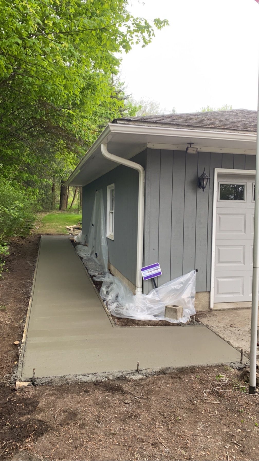 House Backyard Walkway — Erie, PA — Saldana Services LLC