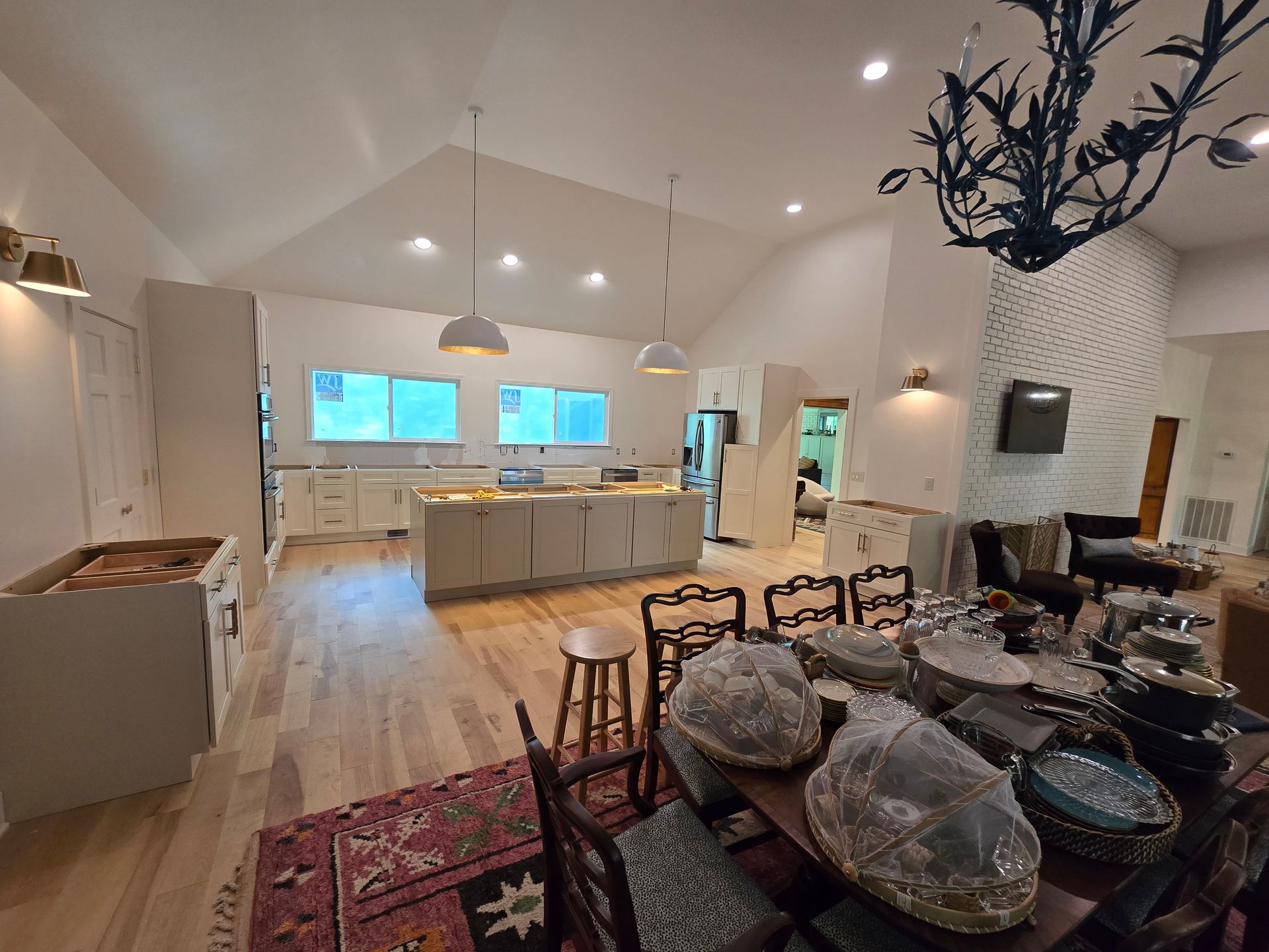 Renovated living room and kitchen including fireplace light and more! 