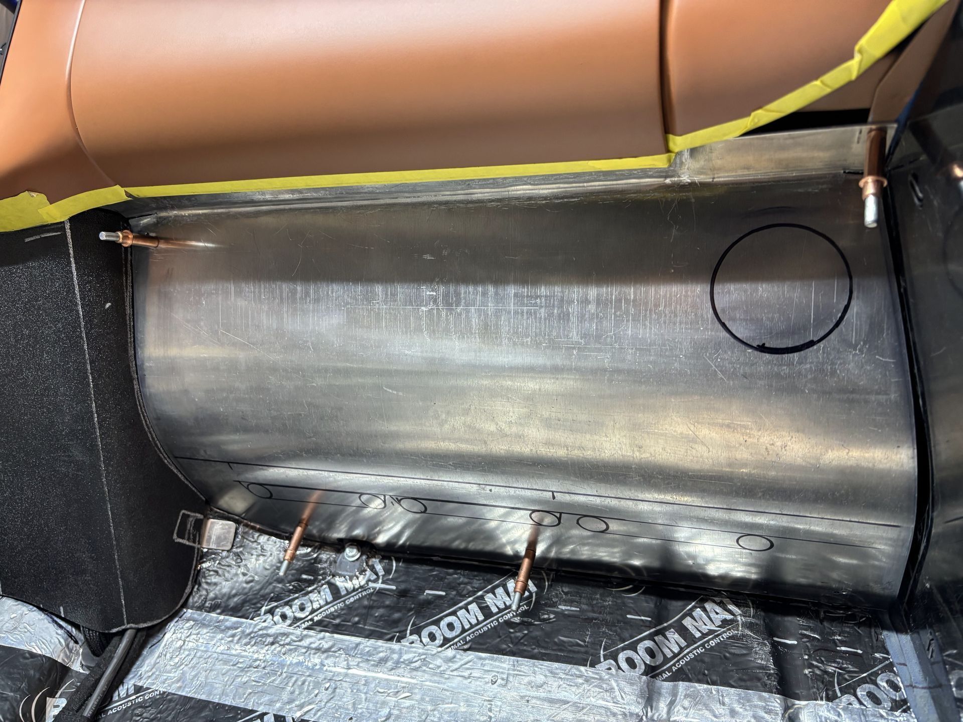 A close up of a metal object with a circle in the middle