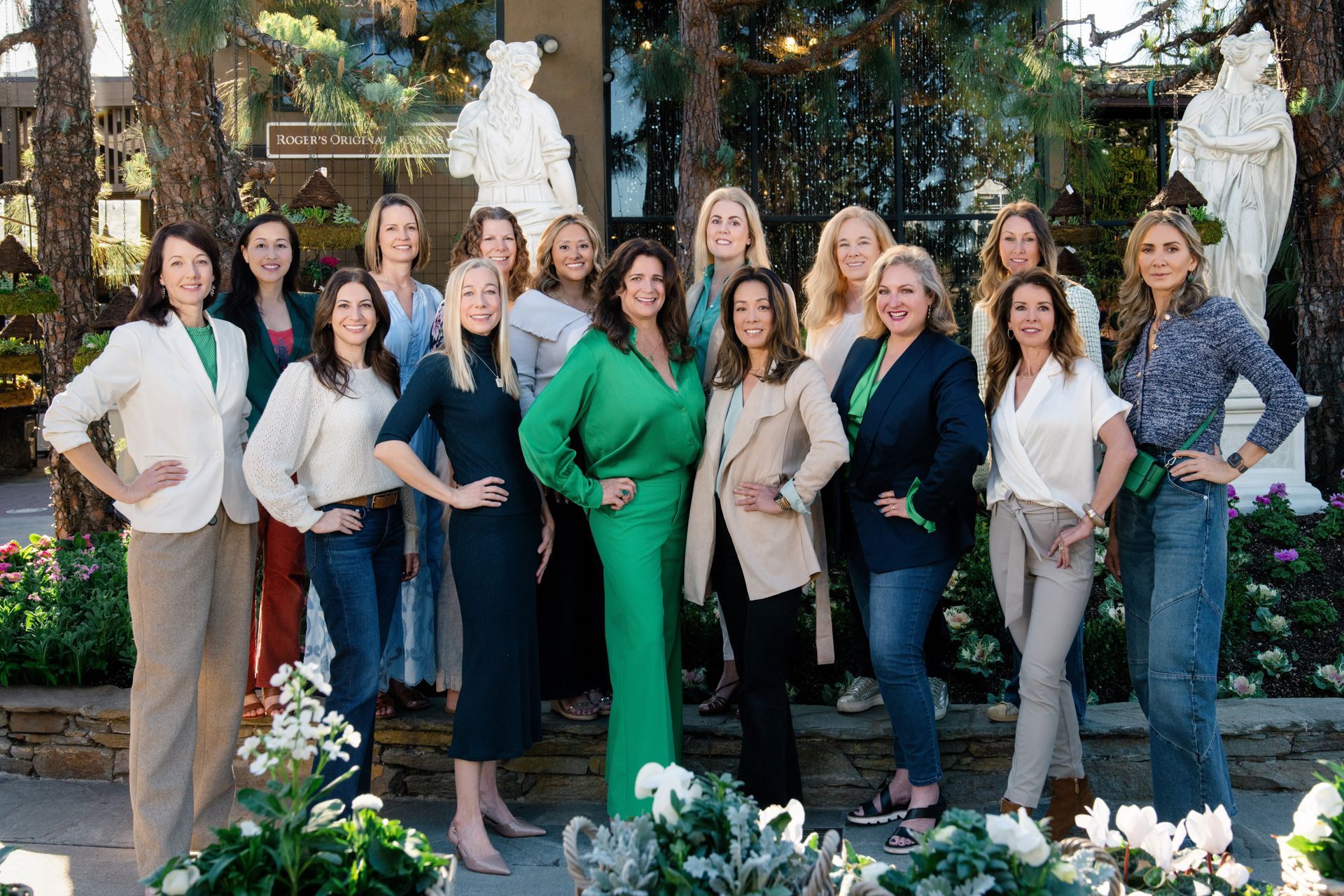 Team photo of CDM Home Tour organizer.